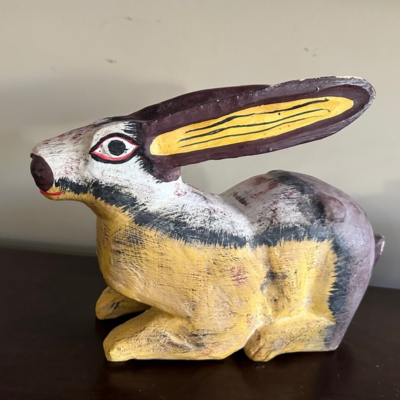 Large Wooden Rabbit - Picture 4 of 5